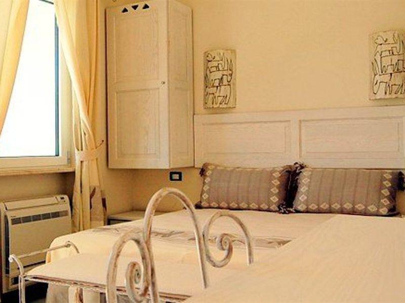 Hotel Budoni Beach